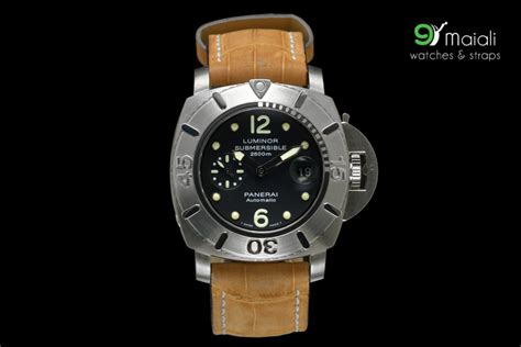 Panerai Luminor Submersible 2500M Pam 285 K .